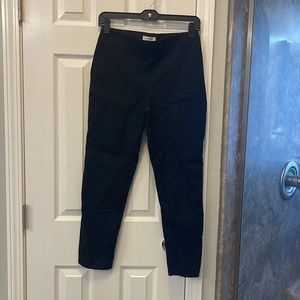 Max studio cigarette pants